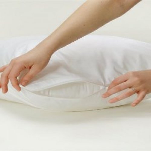 Подложка под подушку с защитой от жидкости